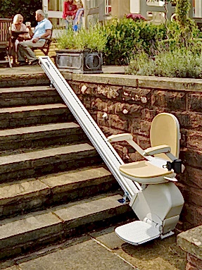 ACORN 130 DIŞ MEKAN MERDİVEN ASANSÖR